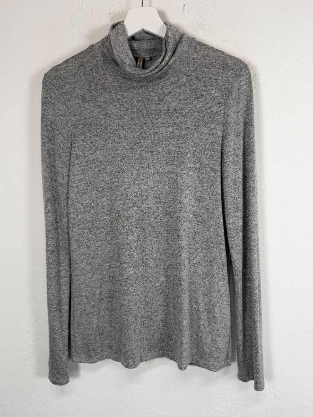 Banana Republic Womens Small Heather Gray Turtleneck Signature Tee Long Sleeve